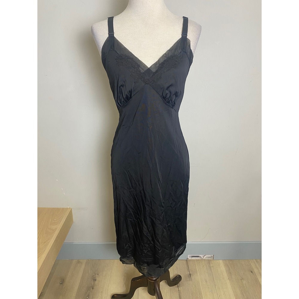 Vintage 50s 60s Black Nylon Lace Trim Full Slip Lingerie Dress Size 36